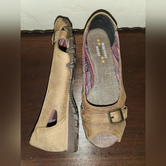 Skechers Shoes - SKECHERS leather peep toe slip on shoes